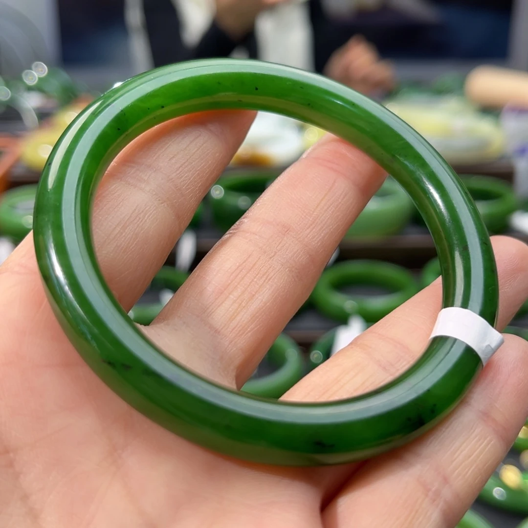 和田玉（碧玉）手镯未镶嵌