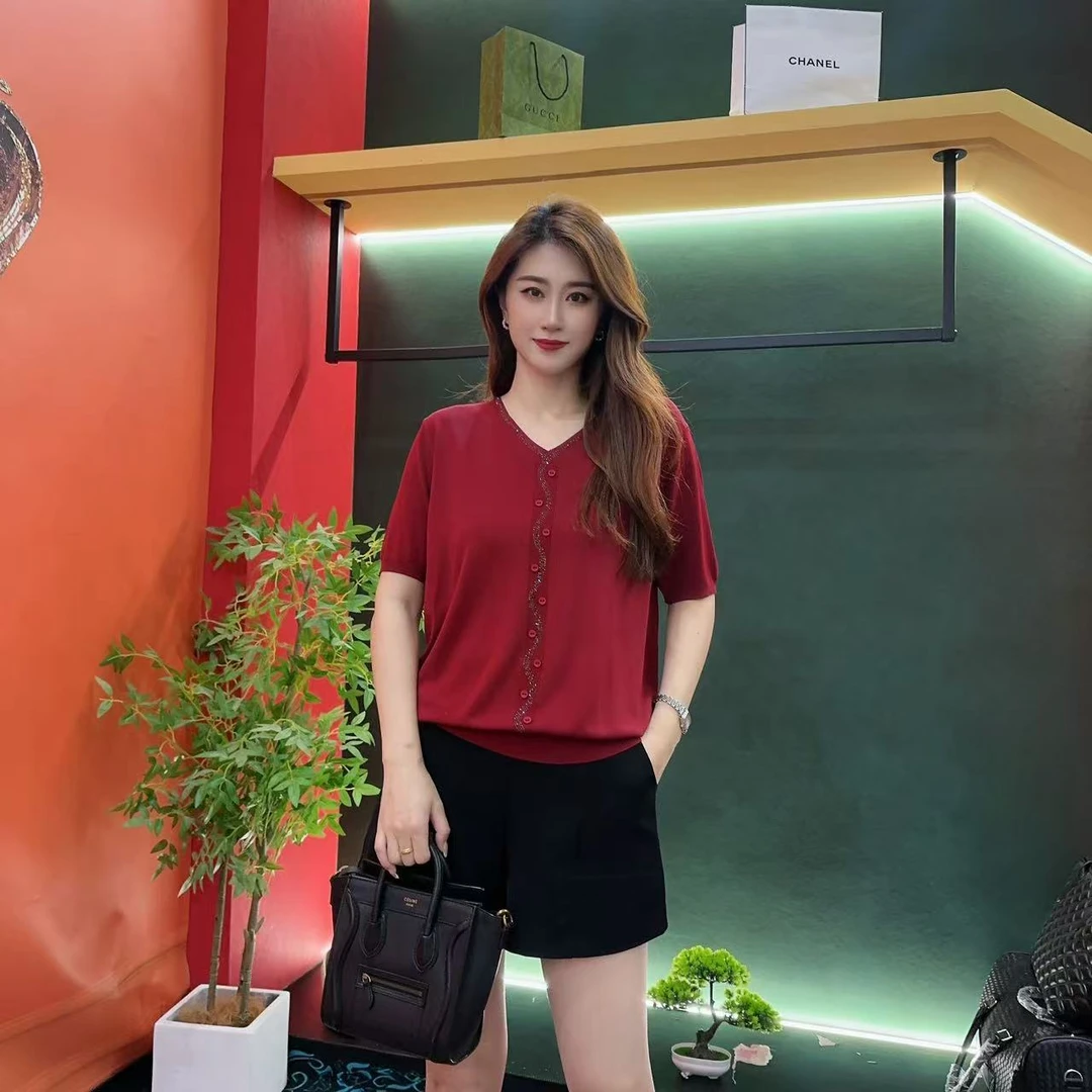 707 多金时尚减龄V领安克拉红色夏女装设计感上衣