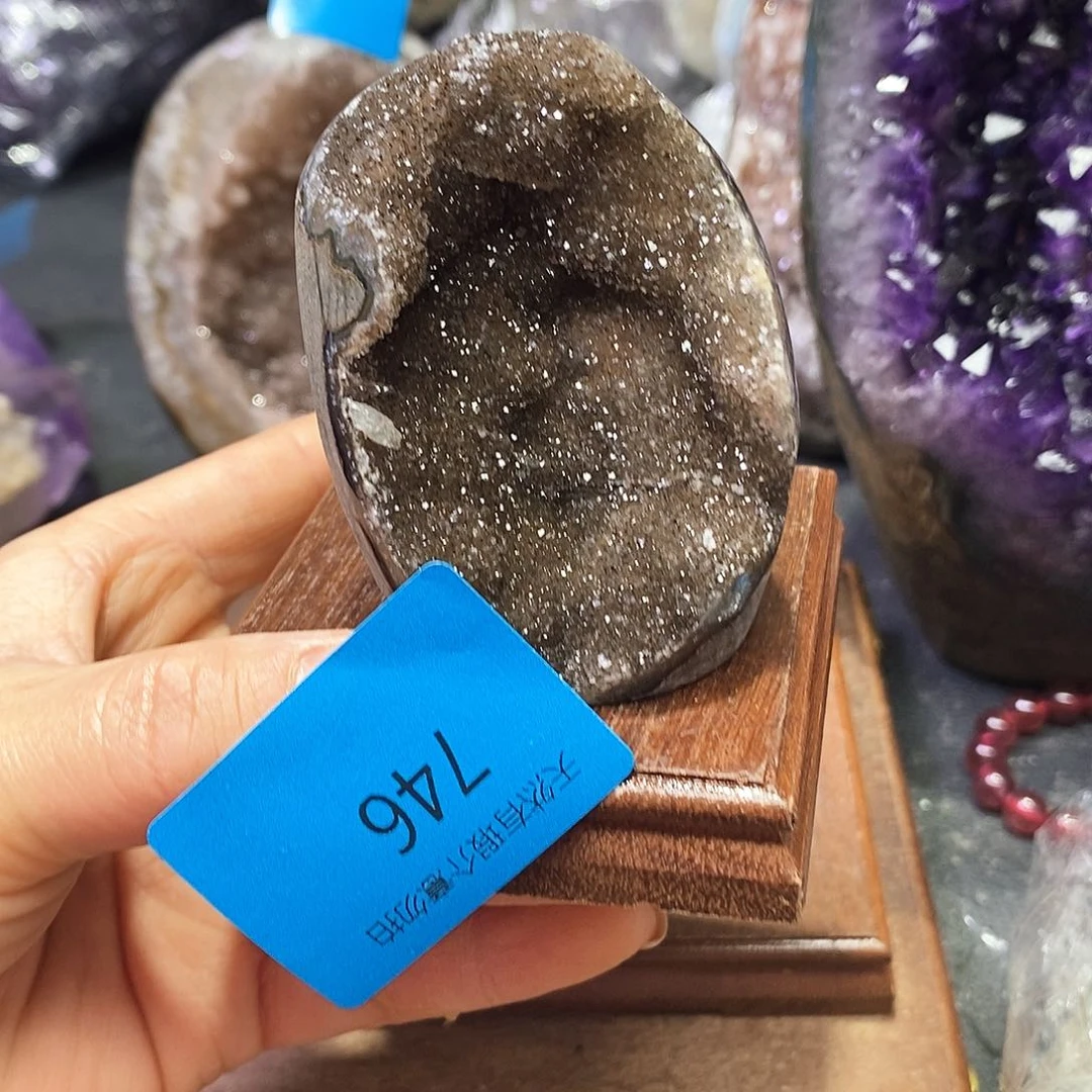 水晶大型摆件（非配饰）未镶嵌