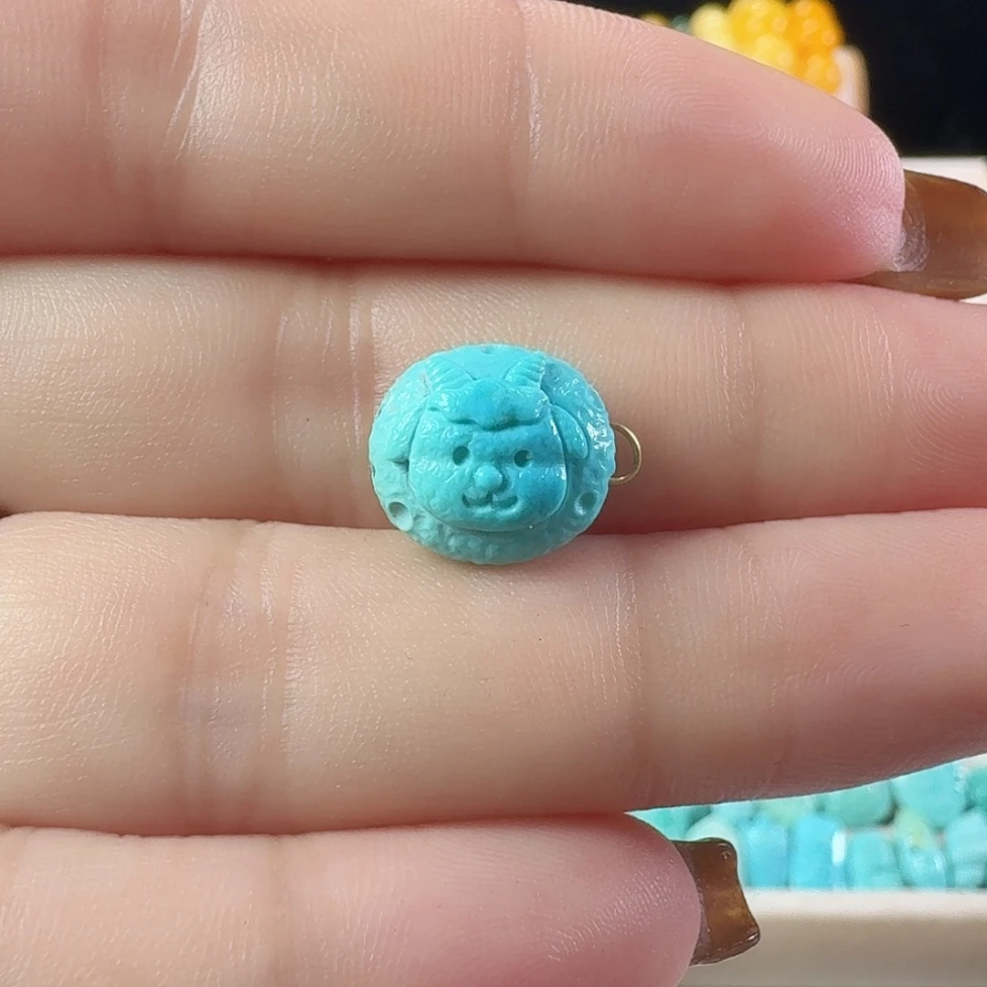 绿松石未镶嵌颈饰