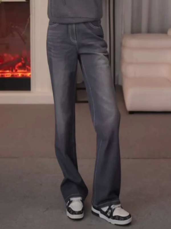 【商场同款】2025秋冬新款时尚复古百搭链条显瘦直筒牛仔裤女510011