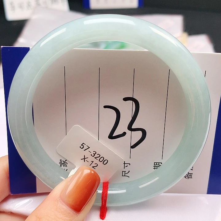 翡翠未镶嵌手镯天然翡翠A货