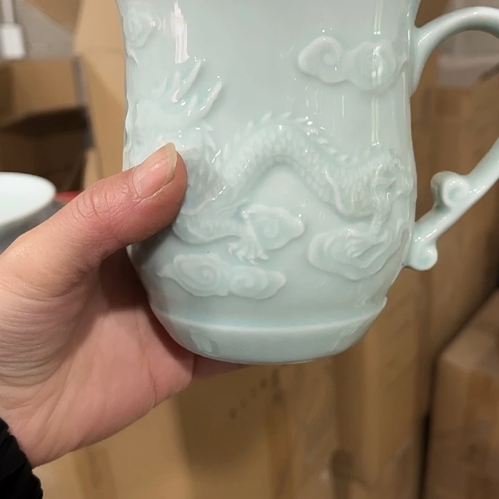 瓷片青瓷龙凤杯两个微瑕包邮