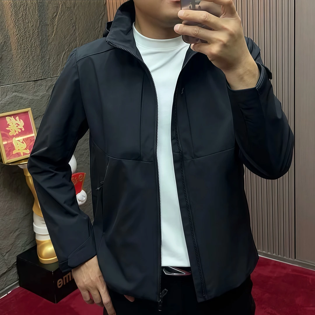 2025秋季新款男士百搭休闲夹克外套纯色连帽可拆卸品质冲锋衣户外
