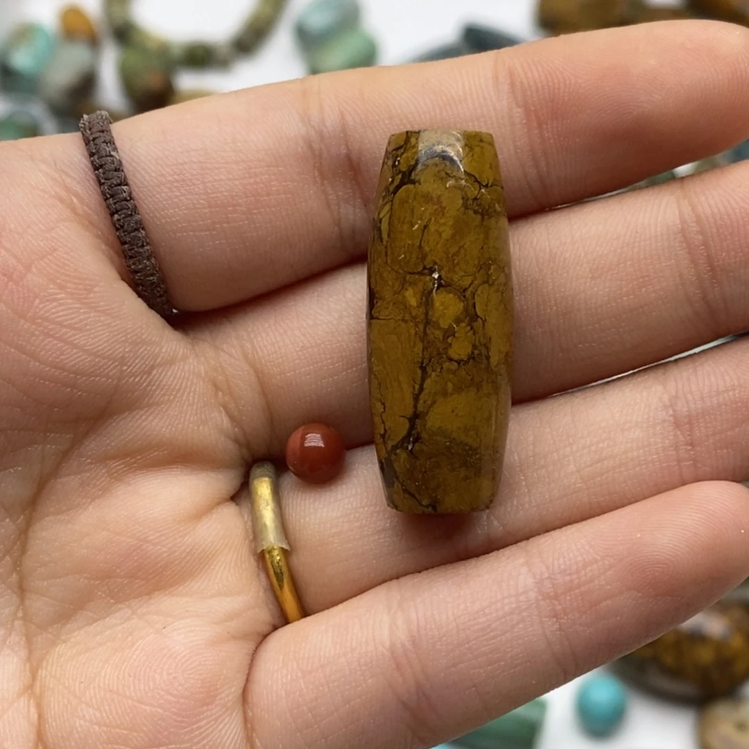 南红玛瑙未镶嵌珠宝半成品