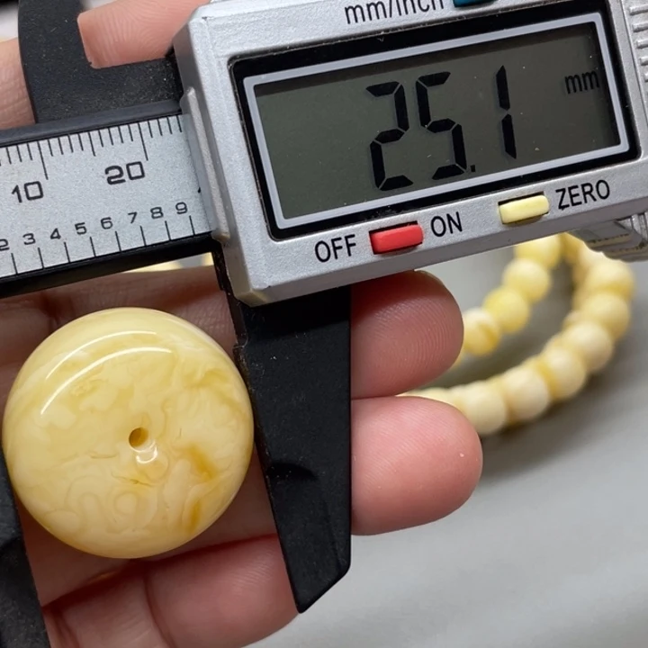 琥珀未镶嵌裸石蜜蜡