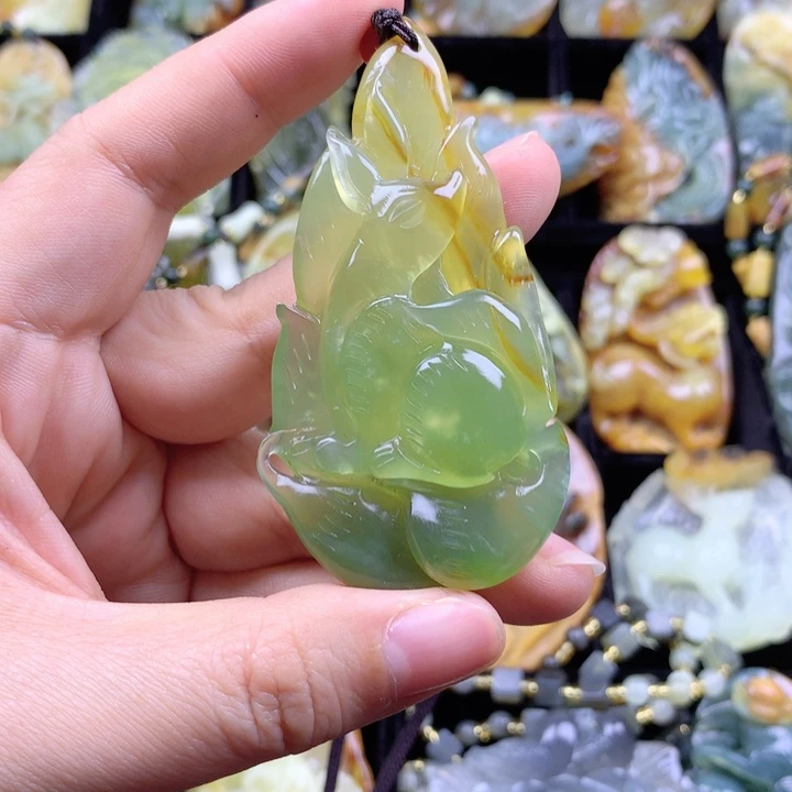 岫玉挂坠未镶嵌挂坠