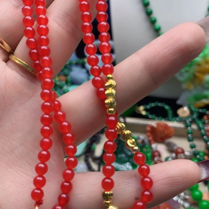 翡翠颈饰未镶嵌吊坠