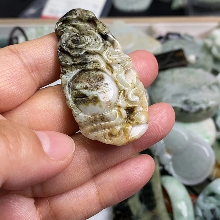 翡翠未镶嵌颈饰天然翡翠022