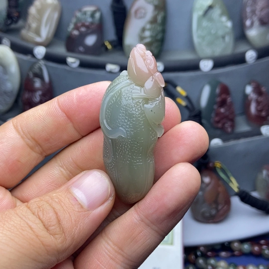 点***金玛瑙/玉髓未镶嵌颈饰