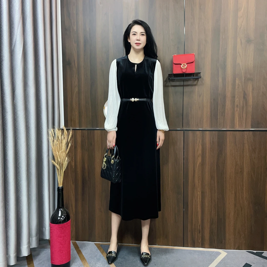 2025新款简约浪漫风情拼接袖丝绒长裙