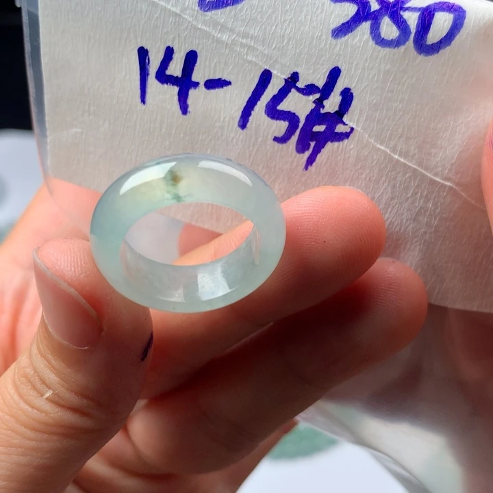 定制翡翠未镶嵌戒圈