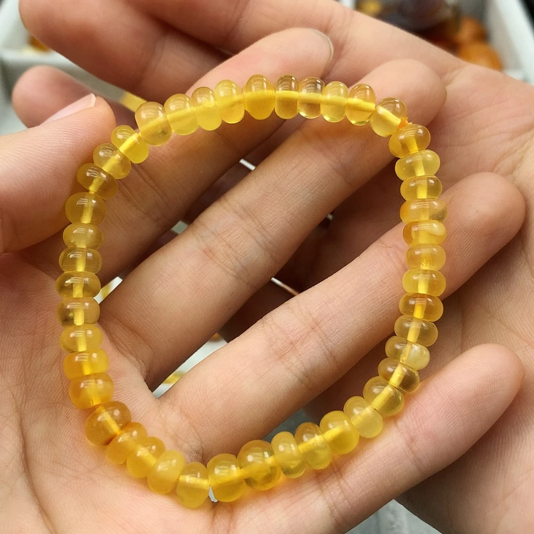 未镶嵌琥珀珠宝奇石