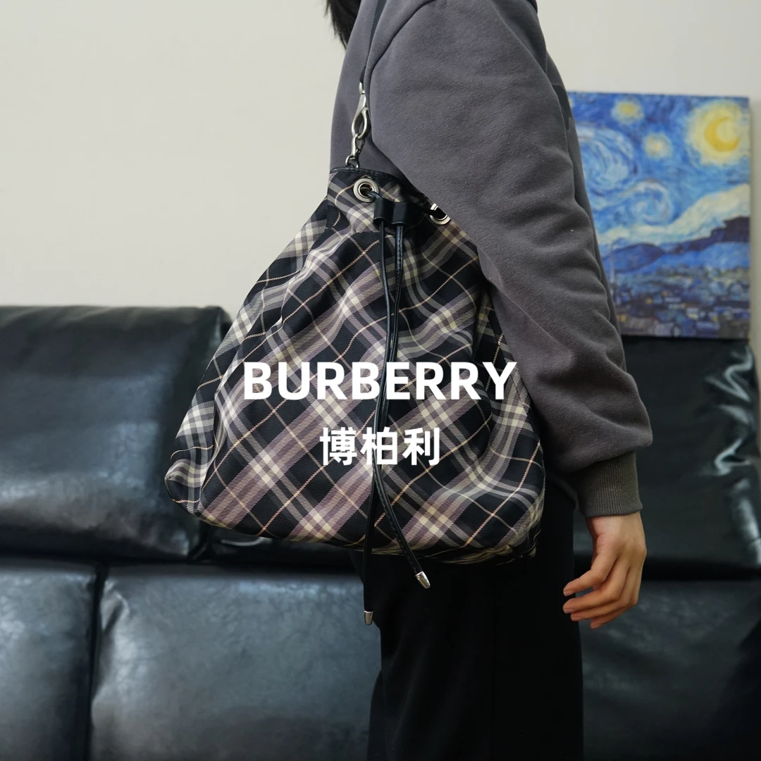 95新 BURBERRY/博柏利 格纹抽绳包/ZG02500049/0049