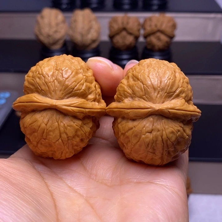 把件文玩核桃九五玄铁12