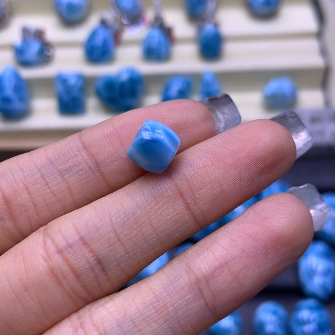 未镶嵌针钠钙石（海纹石）珠宝奇石9直切