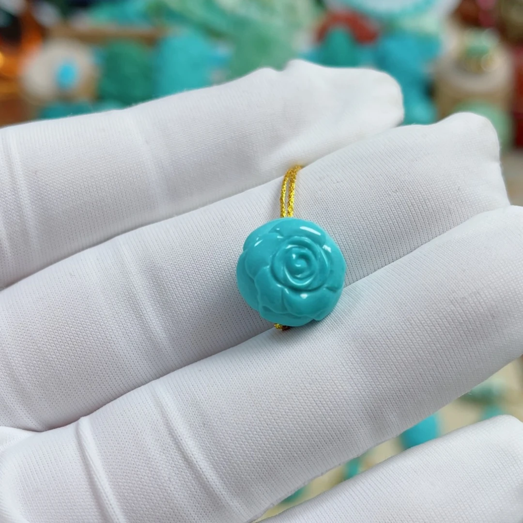 绿松石未镶嵌珠宝奇石