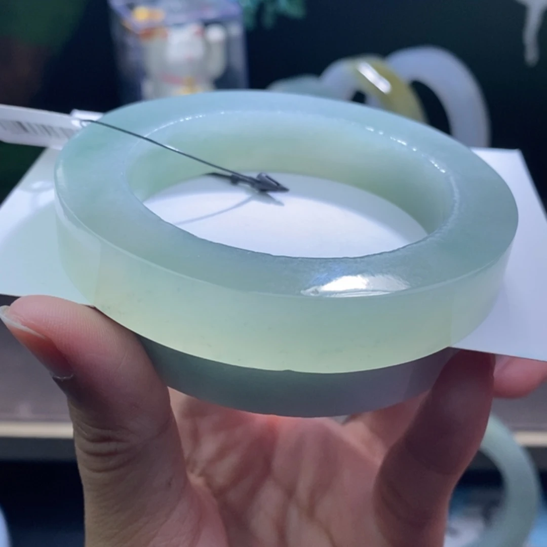 未镶嵌翡翠定制翡翠