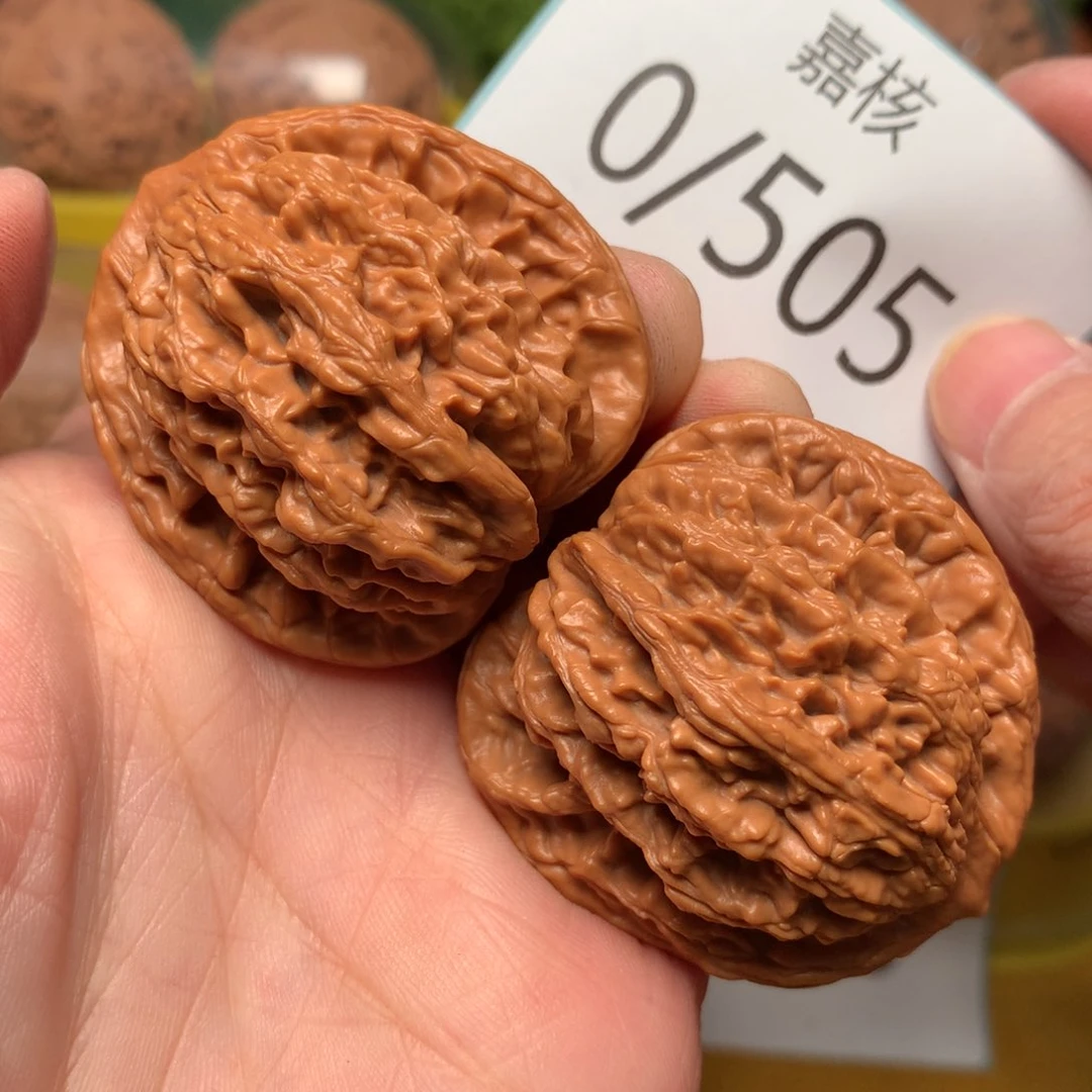 文玩核桃把件虎头粗筋43