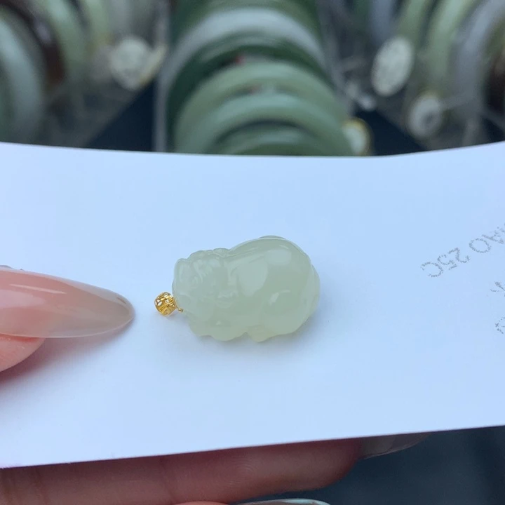 吊坠(不含链)18K金镶嵌和田玉20