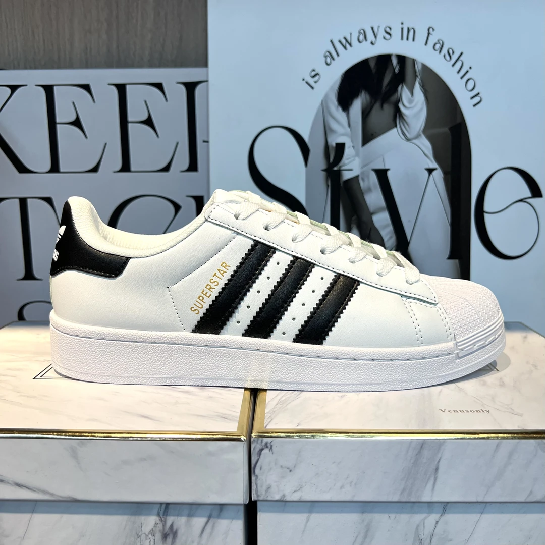 华南仓断码经典百搭情侣男女鞋Y