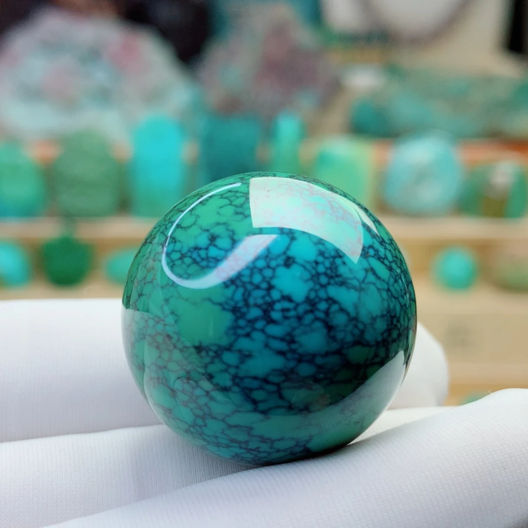 绿松石颈饰未镶嵌