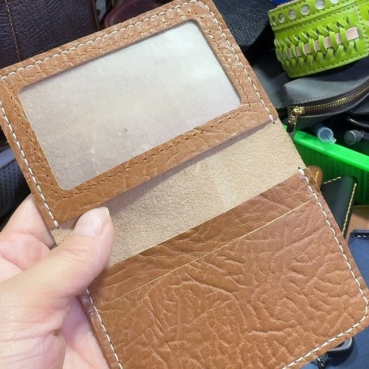 黄棕色手缝三个卡位