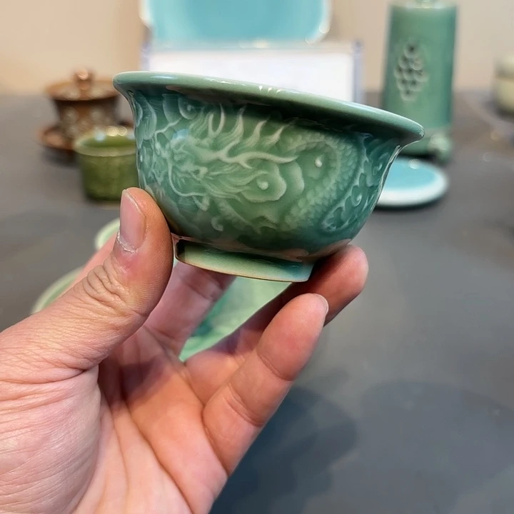 瓷片龙泉青瓷福利青瓷