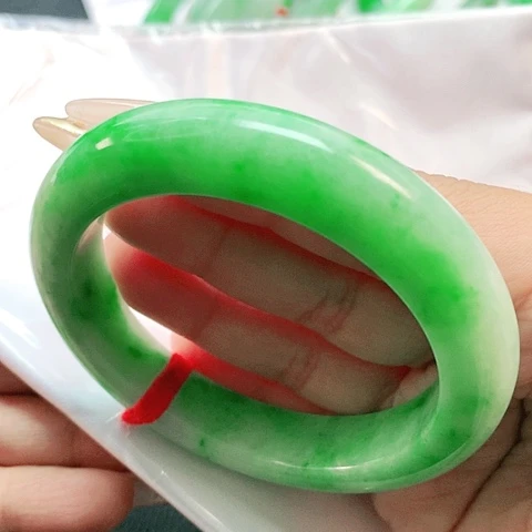 未镶嵌手镯翡翠1911