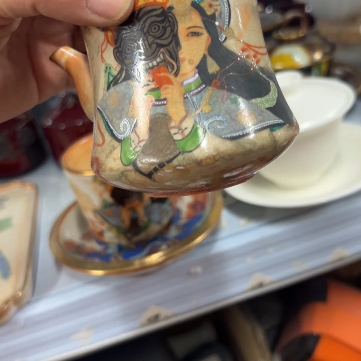 L***y5555555555555555