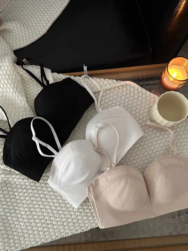 小胸聚拢无钢圈内衣美背舒适无痕裹胸