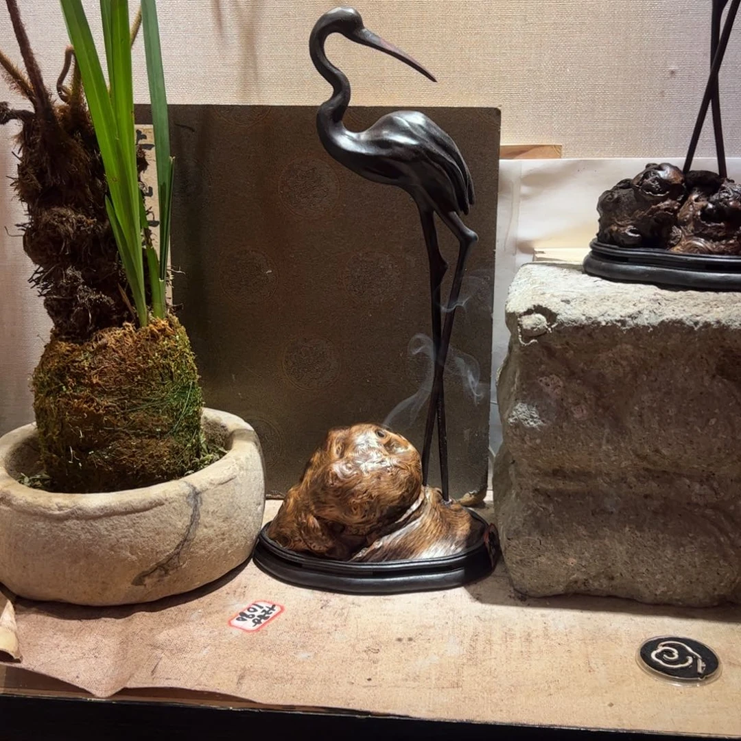淡***然柏木根雕仙鹤香炉仙鹤