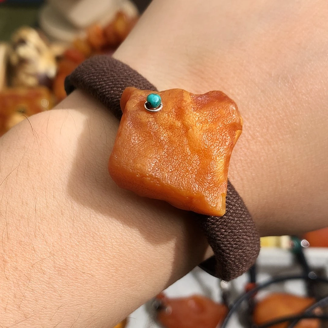 蜜蜡裸石未镶嵌你