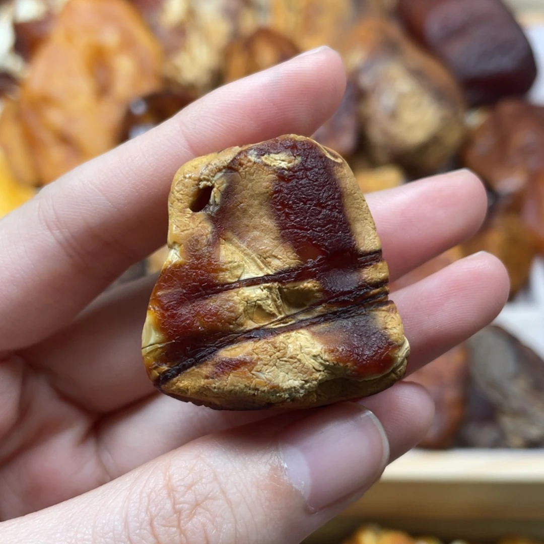 琥珀珠宝奇石未镶嵌啵***盖