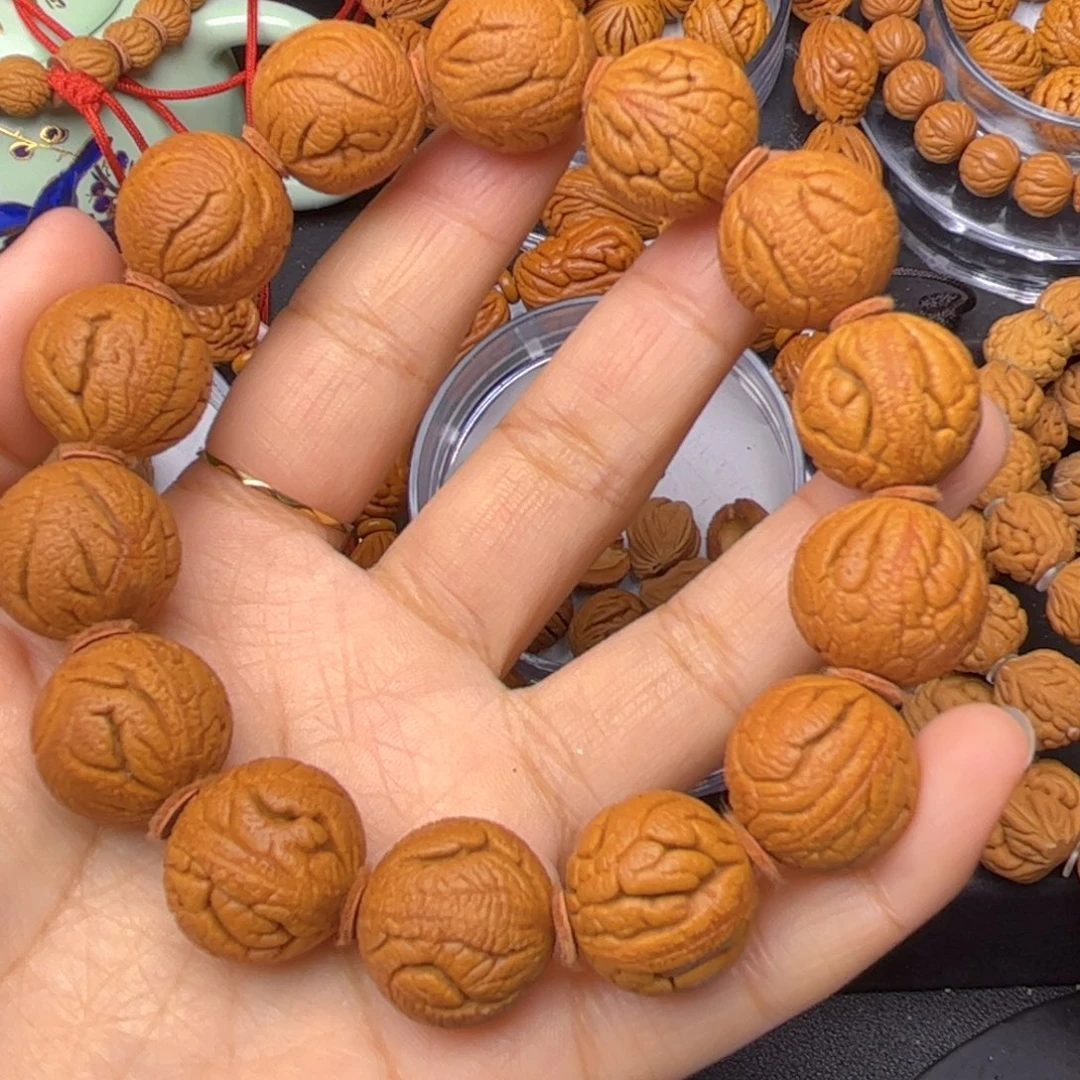 s***n桃核吊坠龙纹桃核