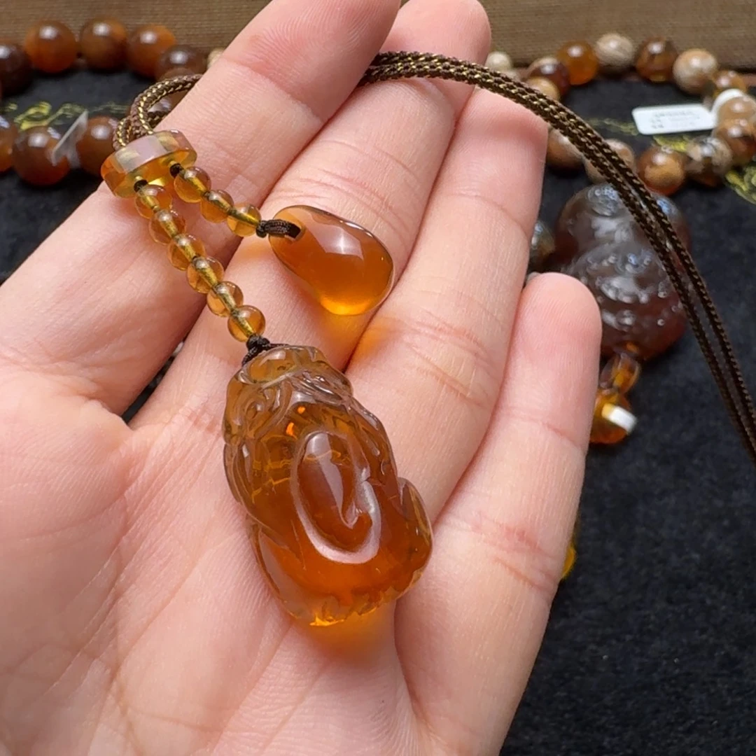 琥珀未镶嵌珠宝奇石红茶貔貅毛衣链