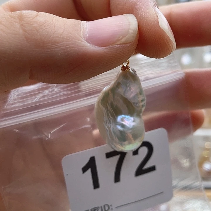 未镶嵌天然珍珠。  漏 漏 漏淡水珍珠