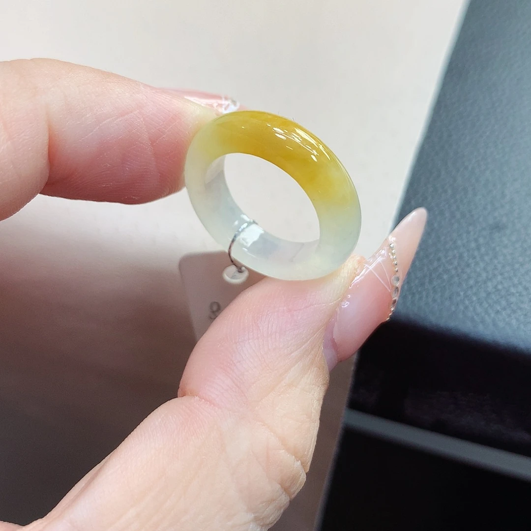 未镶嵌戒指翡翠8.9号