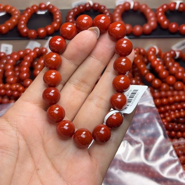 鼎***气玛瑙/玉髓未镶嵌天然玛瑙手串单圈