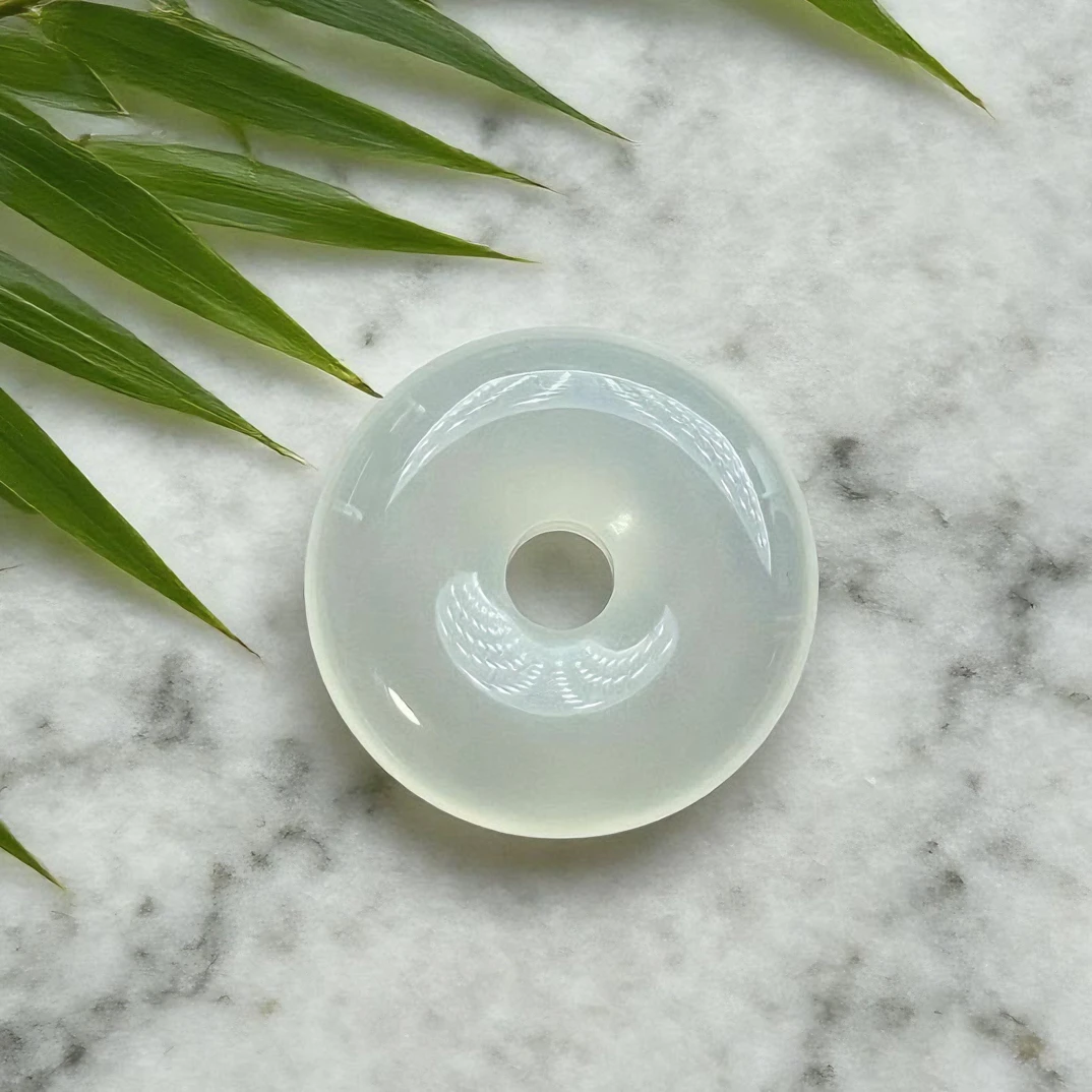 天然玉髓平安扣吊坠 通透莹润玉石挂坠