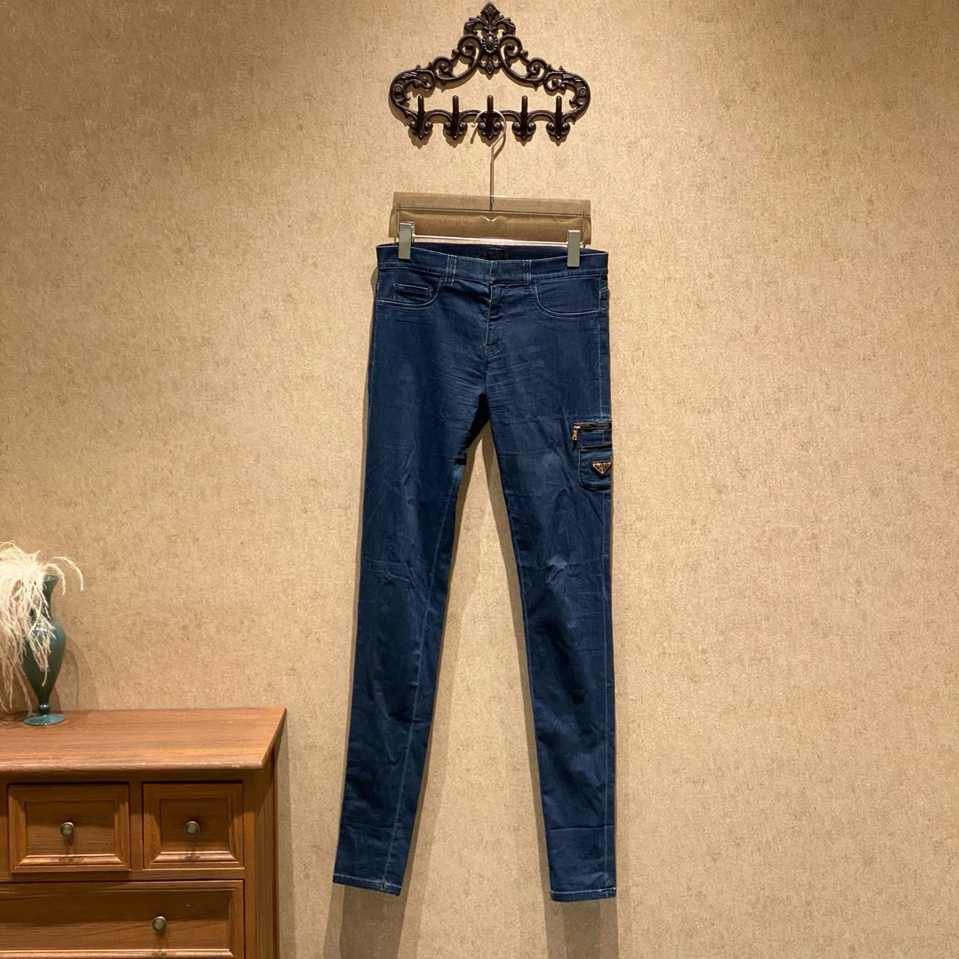 99新 Prada/普拉达 深蓝色三角标牛仔裤/28码/99新/41161