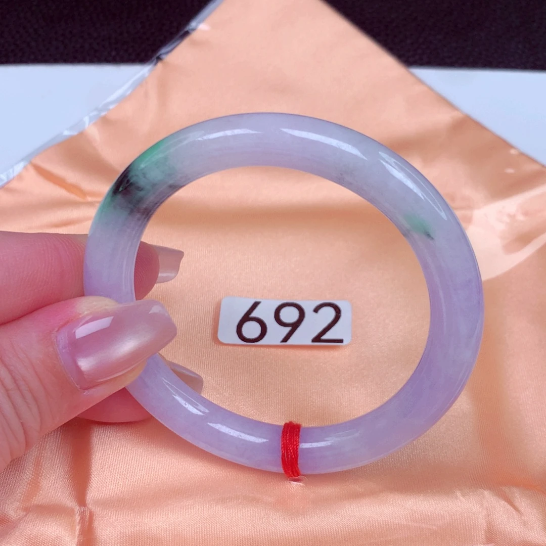 翡翠未镶嵌手镯手镯