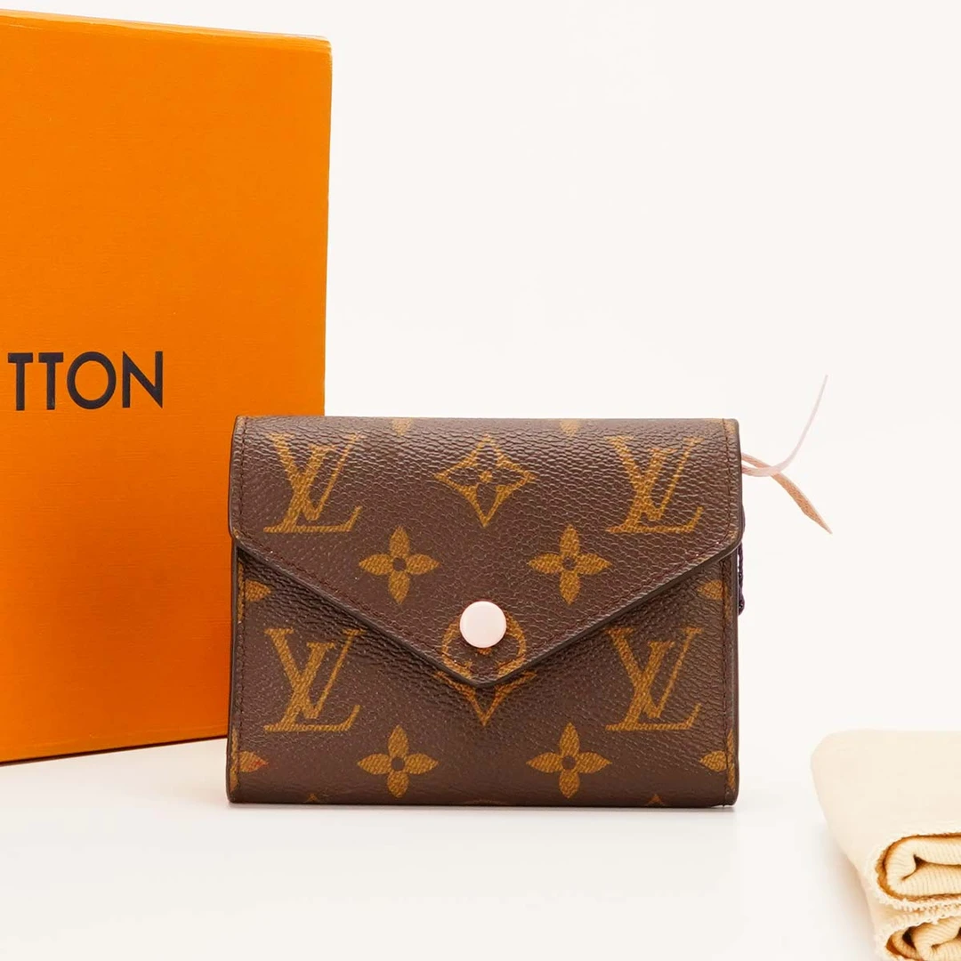 99新 LouisVuitton/路易威登 【白菜】 粉豆豆 钱包/BGK107340004
