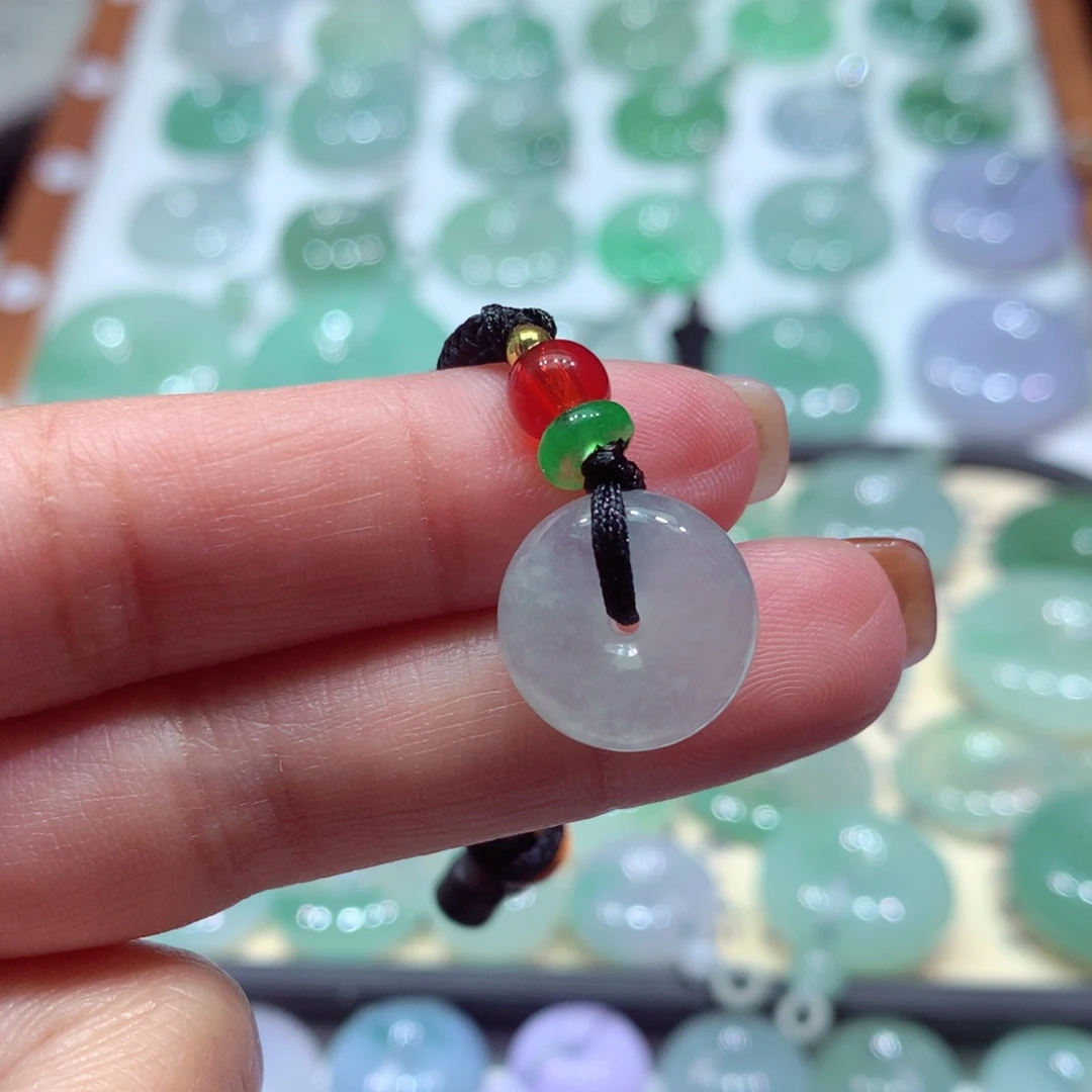 翡翠未镶嵌颈饰漏    14.3*6.3