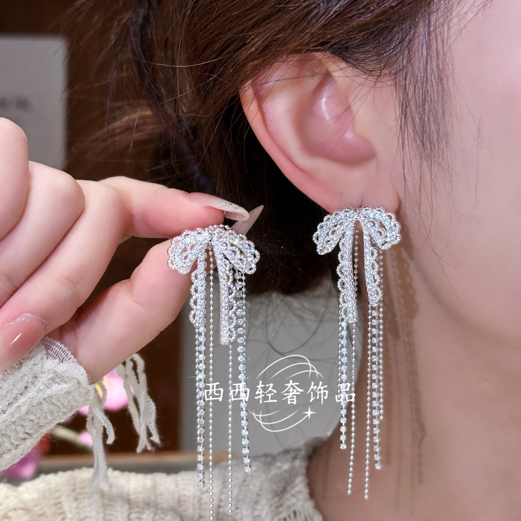 铜合金锆石耳饰 精致轻奢百搭两戴款芭蕾蕾丝公主送女友耳钉流苏