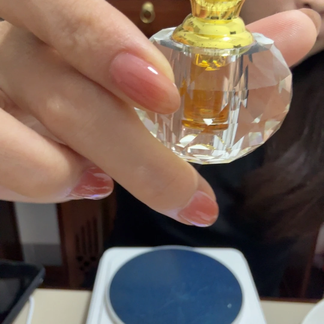 龙***下沉香碎屑沉香沉香精油