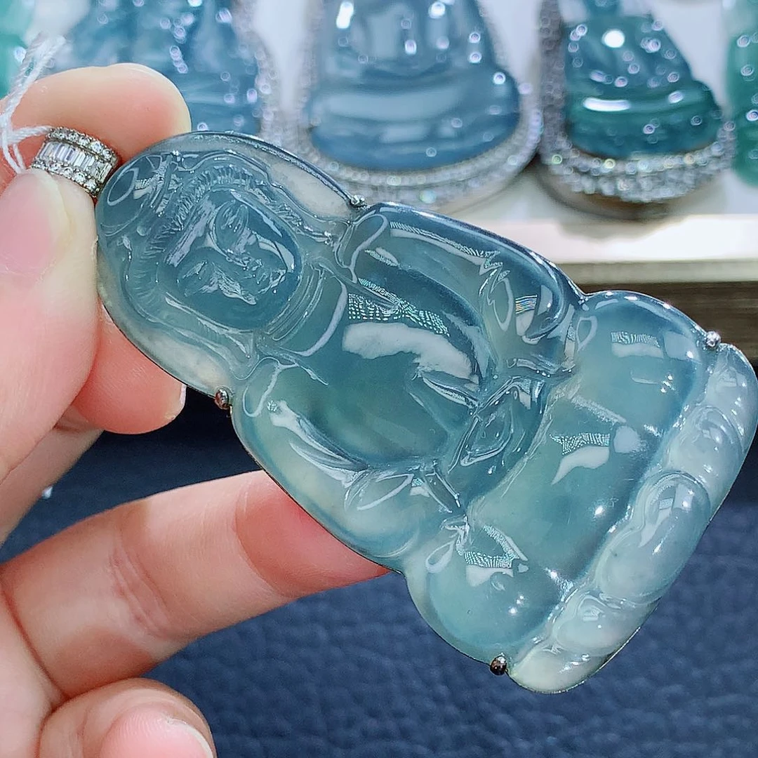 未镶嵌挂件翡翠大**.翡翠