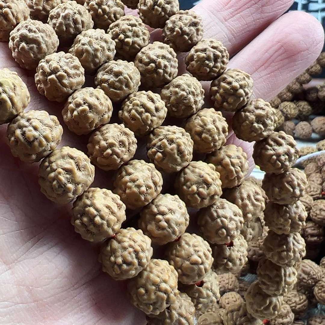金刚菩提吊坠蛤蟆背保手持