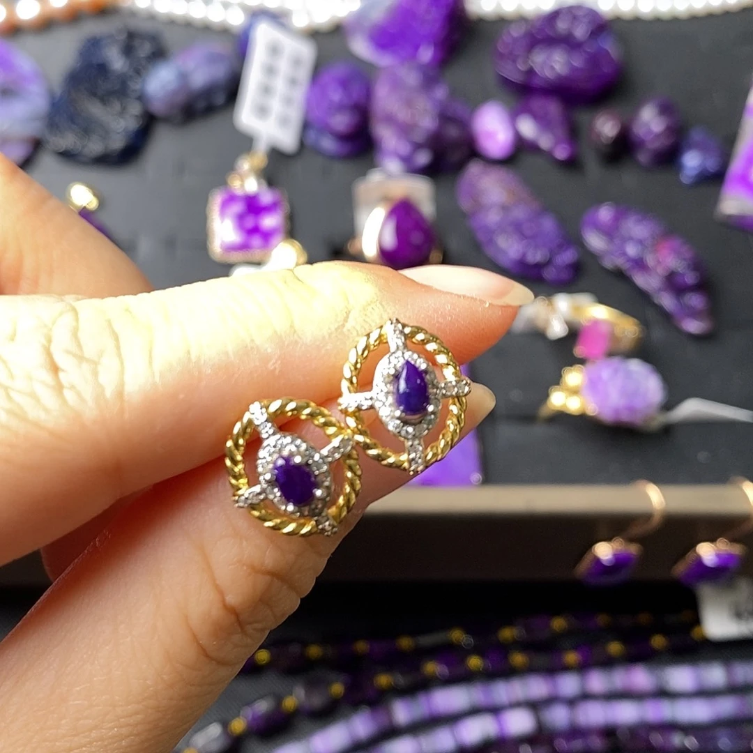 银S925镶嵌苏纪石（舒俱来）耳钉