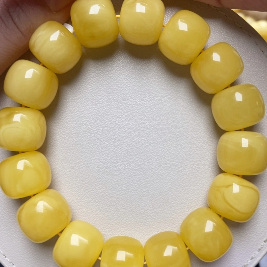 蜜蜡未镶嵌珠宝奇石228